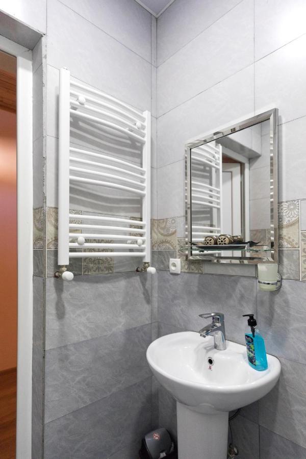 Guesthouse And Cottage Nicolo Степанцмінда Екстер'єр фото